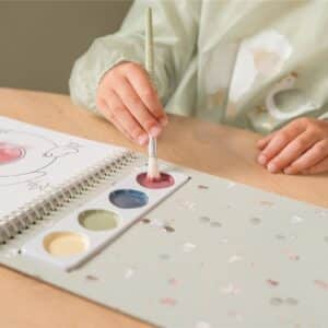 Libro acuarelas para colorear pequeña granja