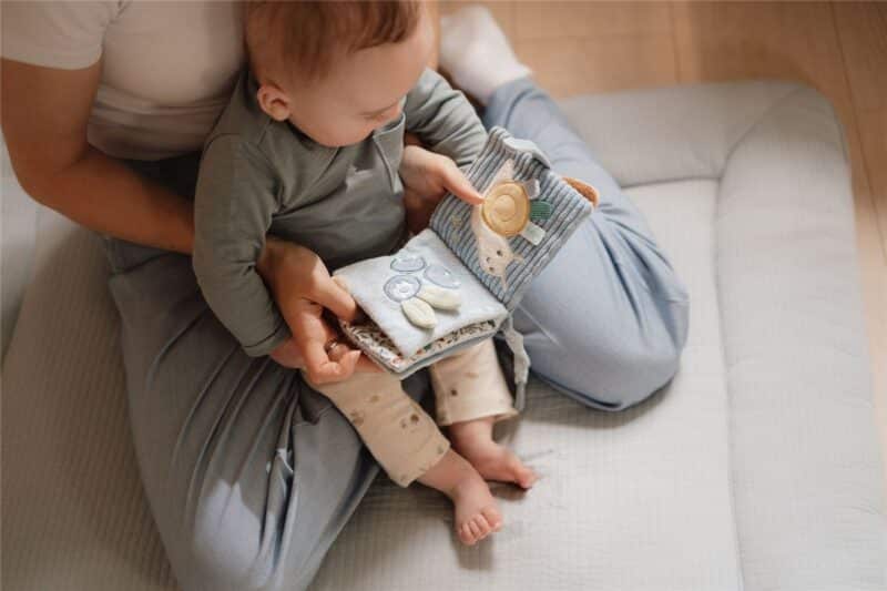 Libro blandito de actividades anilla Forest