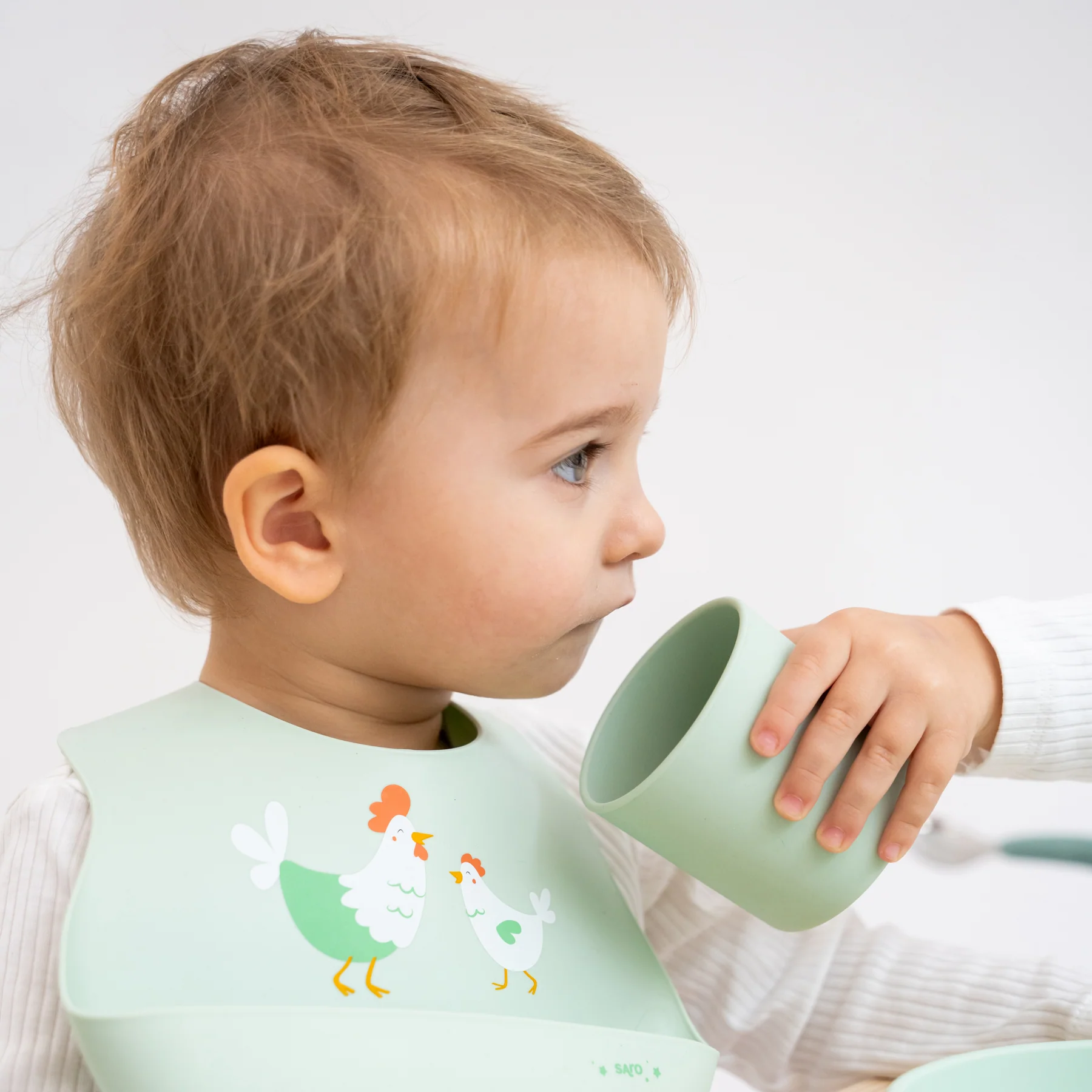 ▷ Babero de silicona Party – Saro Baby – Impermeable con bolsillo