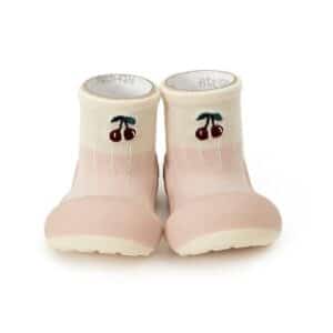 Zapatos Attipas Cherry Pink suela bicolor – Calzado ergonómico bebé – Attipas – Primeros pasos cómodos y seguros desde 0 meses